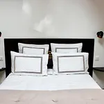 Le Chemin Du Village 3*