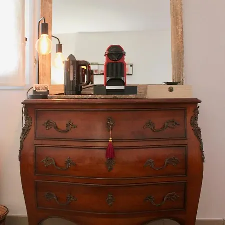 Le Chemin Du Village