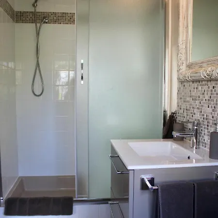 Le Chemin Du Village Couette-café Croth