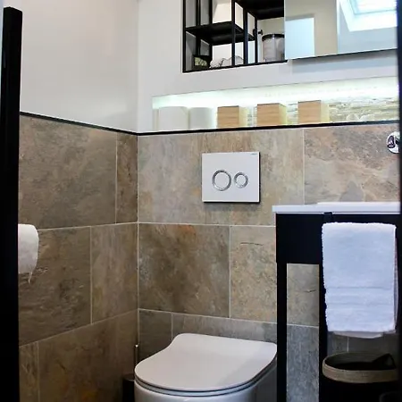 Le Chemin Du Village 3* Croth