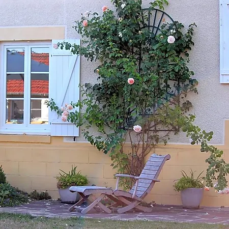 Bed & Breakfast Le Chemin Du Village Croth