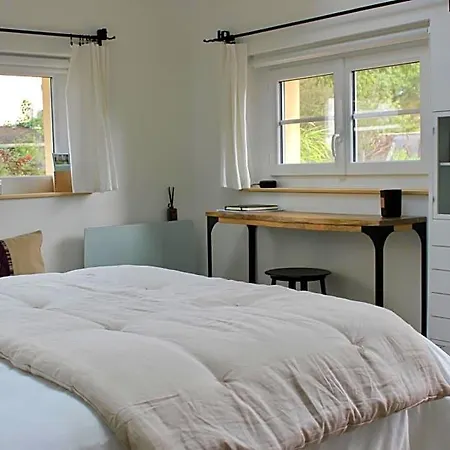Bed & Breakfast Le Chemin Du Village
