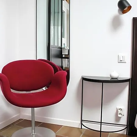 Le Chemin Du Village Bed & Breakfast 3*