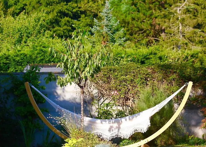 Le Chemin Du Village