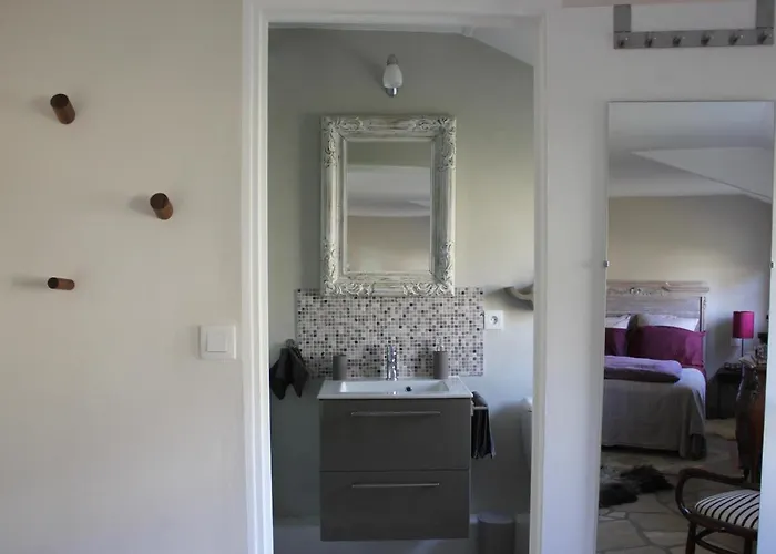 Bed & Breakfast Le Chemin Du Village 3*