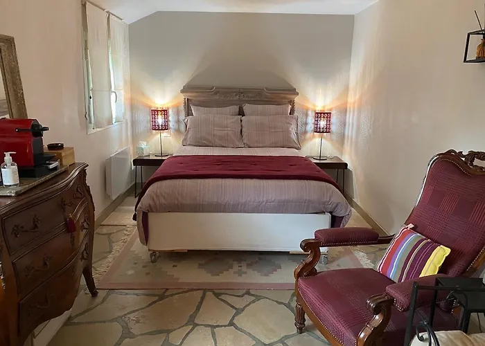 Bed & Breakfast Le Chemin Du Village 3*